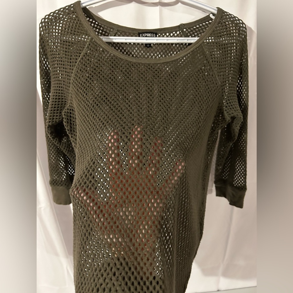 Express Crochet Top - Picture 3 of 8